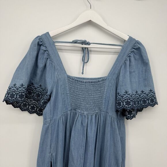 Old Navy Chambray Denim Embroidered Long Flutter Sleeve Dress Size Small Boho - Picture 8 of 11